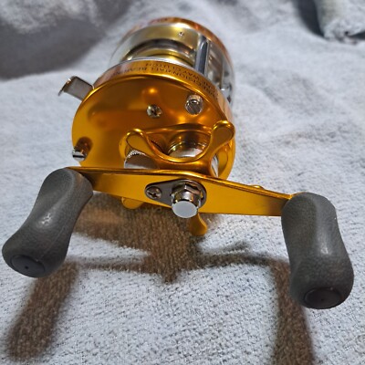 Ming Yang CL40 Round Baitcast Level Wind Reel GOLD 5.2.1 Gear With Bait  Clicker 