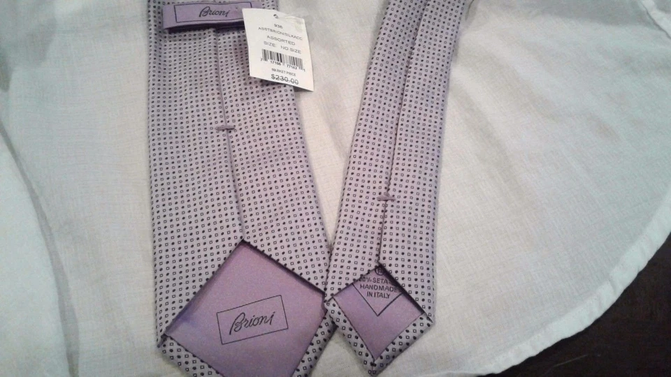 Corbata BRIONI hecha en Italia tejida seda cuello precio de venta sugerido por el fabricante $230! Foto 2 de 3