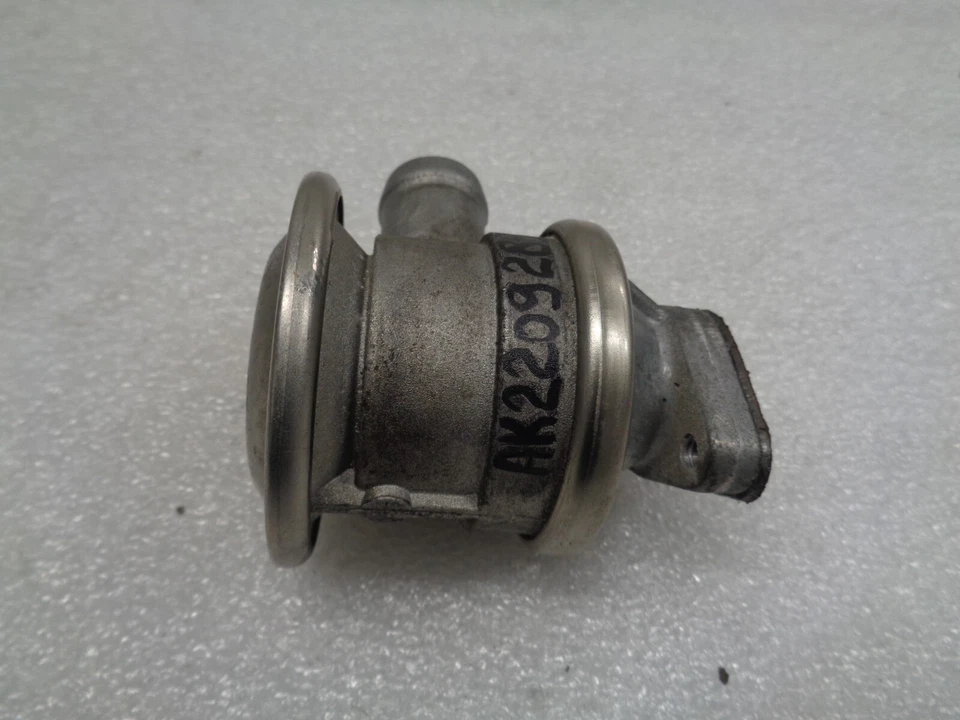 05-07 Válvula de aire secundaria para conductor izquierdo Maserati Quattroporte M139 OEM AK2209289 Foto 3 de 4