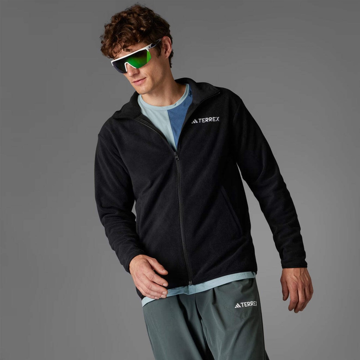【Adidas コリア】 Multi Essentials Full-Zip Fleece Jacket Adidas Terrex Multi Essentials Full-Zip Fleece Jacket Black