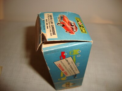ミニカー SPOT - ON 184 AUSTIN A60 CAMBRIDGE Spot-on Models 184 Austin A60 Cambridge - QDT