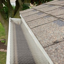 Outdoor Gutter Guard Mesh Cover Mesh Leaf Debris Protection 6 Inch*100 Ft