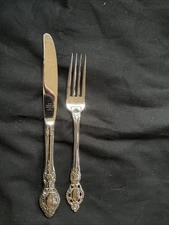 Gorham Design Studio Glossy Stainless Memento dinner knife 9.25" And Fork