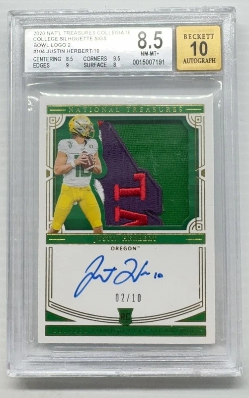 Justin Herbert Panini National Treasures Collegiate #104 College Silhouettes Signatures-Bowl Logo 2