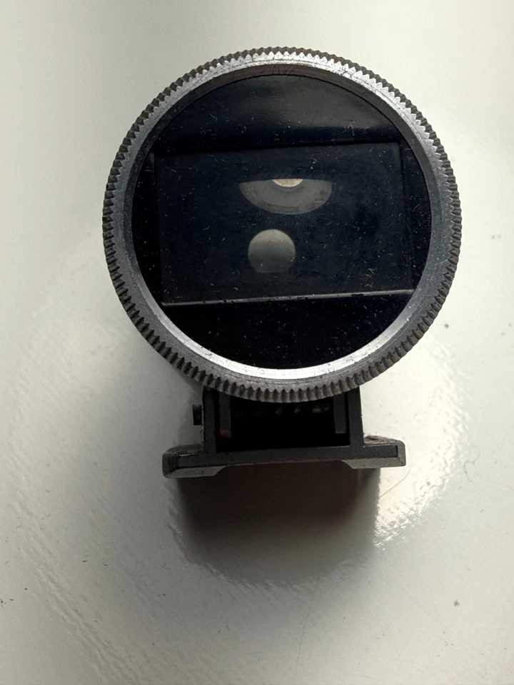 Canon 35mm view finder vintage with case 银色 — 第 4/4 张图片