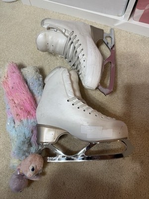 Edea Chorus Size 225C Figure Skates Boot with MK Professional Lite Blades