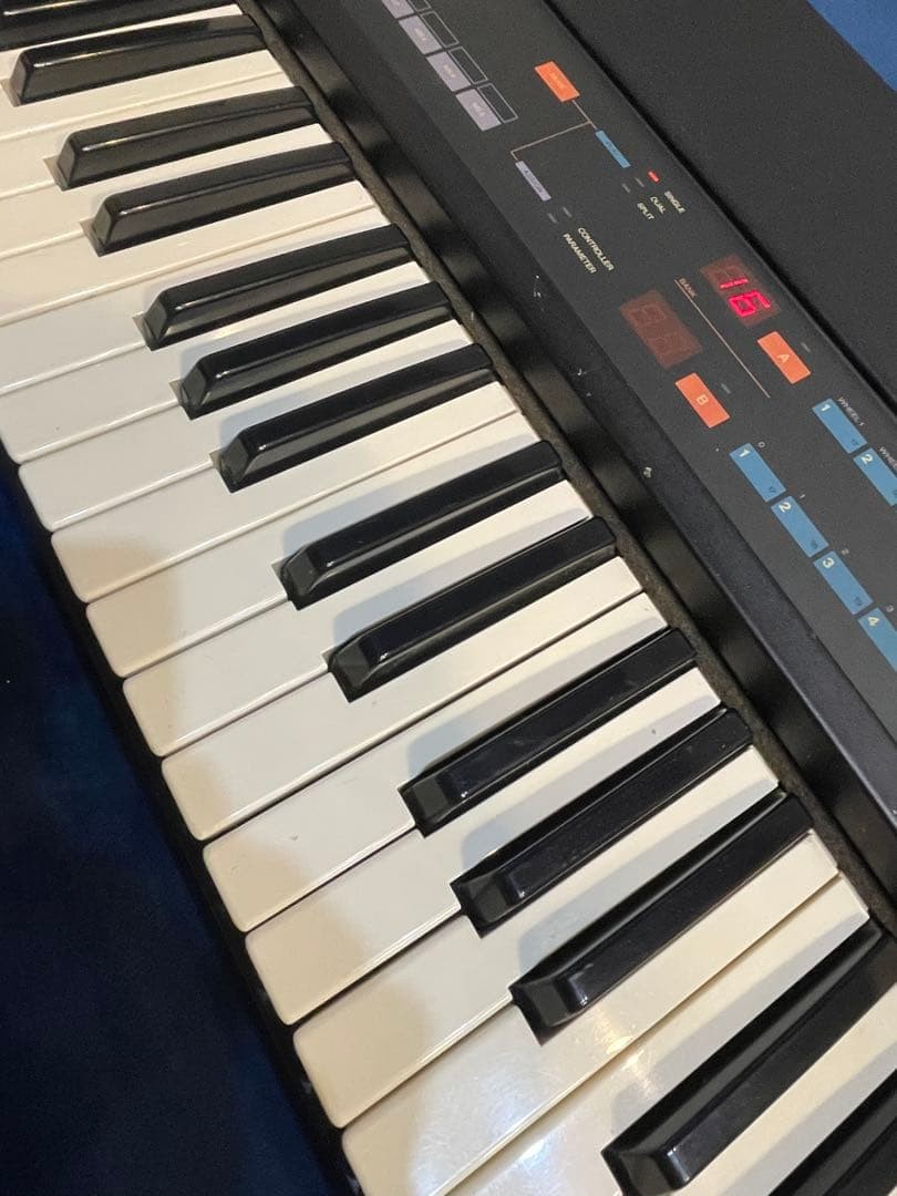YAMAHA KX76 Master MIDI Keyboard Controller 76-Key Vintage 1980s