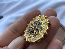 Unique Vintage 1970s European Medium/large sized Buttons  10 Piece assorted