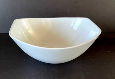Over and Back Side Dish White Serving Fruit Salad Pasta Bowl 8 1/2'' x 7 1/4  EUC