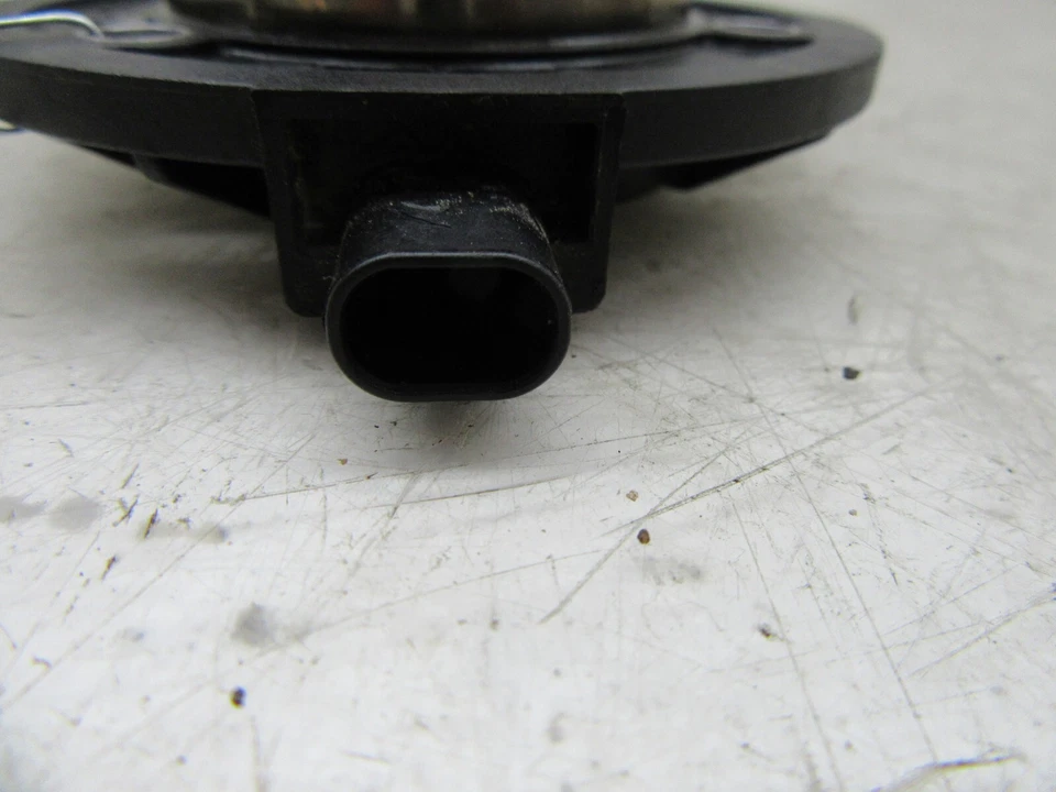 Volkswagen Golf 2015-2018 OEM árbol de levas ajuste magnético 06L109259 Foto 3 de 4