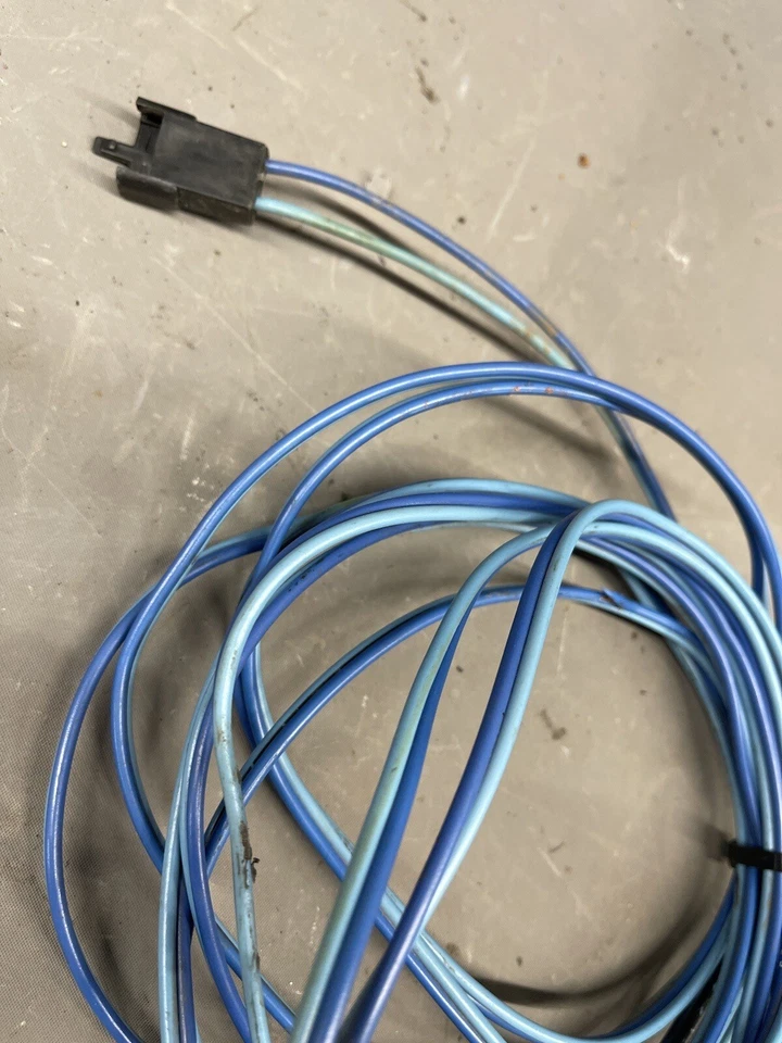 Arnés de cableado de radio altavoz trasero Chevy Camaro Firebird 1970-1981 OEM Foto 3 de 4