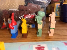Lego 3833, Spongebob - Krusty Crab Adventures 75% complete set, w/ 4 figures