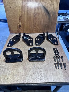 2003-2018 Oem Dodge Ram 2500 3500 Bumper Tow Hooks Brackets P52020587