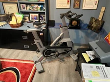 Star Trac Spinner NXT Indoor Cycling Exercise Bike Spin Bike Spinning Class