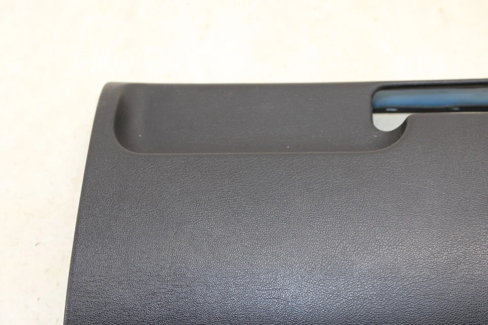 Saturn Sky 2007-2010 consola central moldura 15282459 OEM MC104 Foto 4 de 4