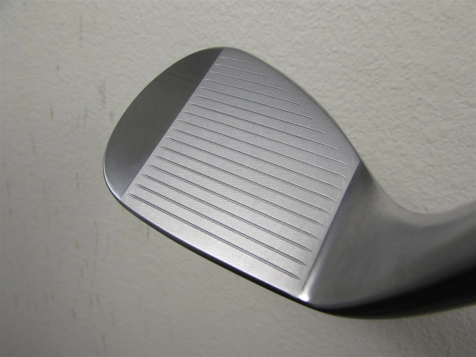Callaway Golf OPUS Brushed Chrome 60*12W Lob Wedge Ladies Flex Graphite Shaft - Image 4 of 4