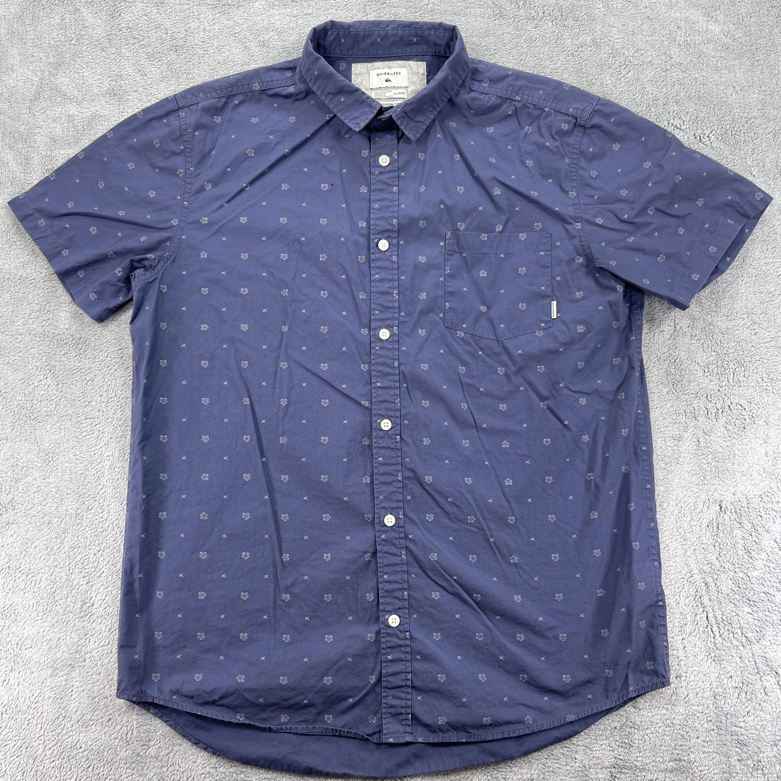 Quiksilver Shirt Mens XL Blue Floral Print Cotton Modern Fit Button Up Outdoor