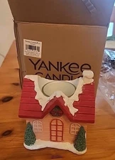 New Yankee Candle Christmas Wonderland House w Trees Votive Tea Light Holder