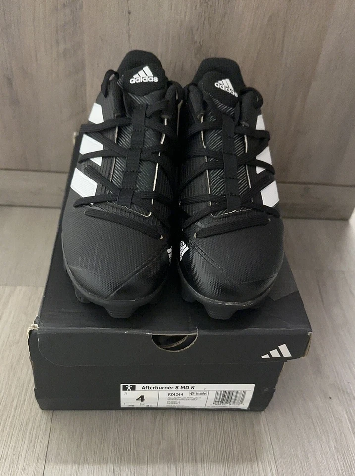 Adidas Kid's Afterburner 8 MD Baseball Shoe - SIZE 4 - Image 3 of 4
