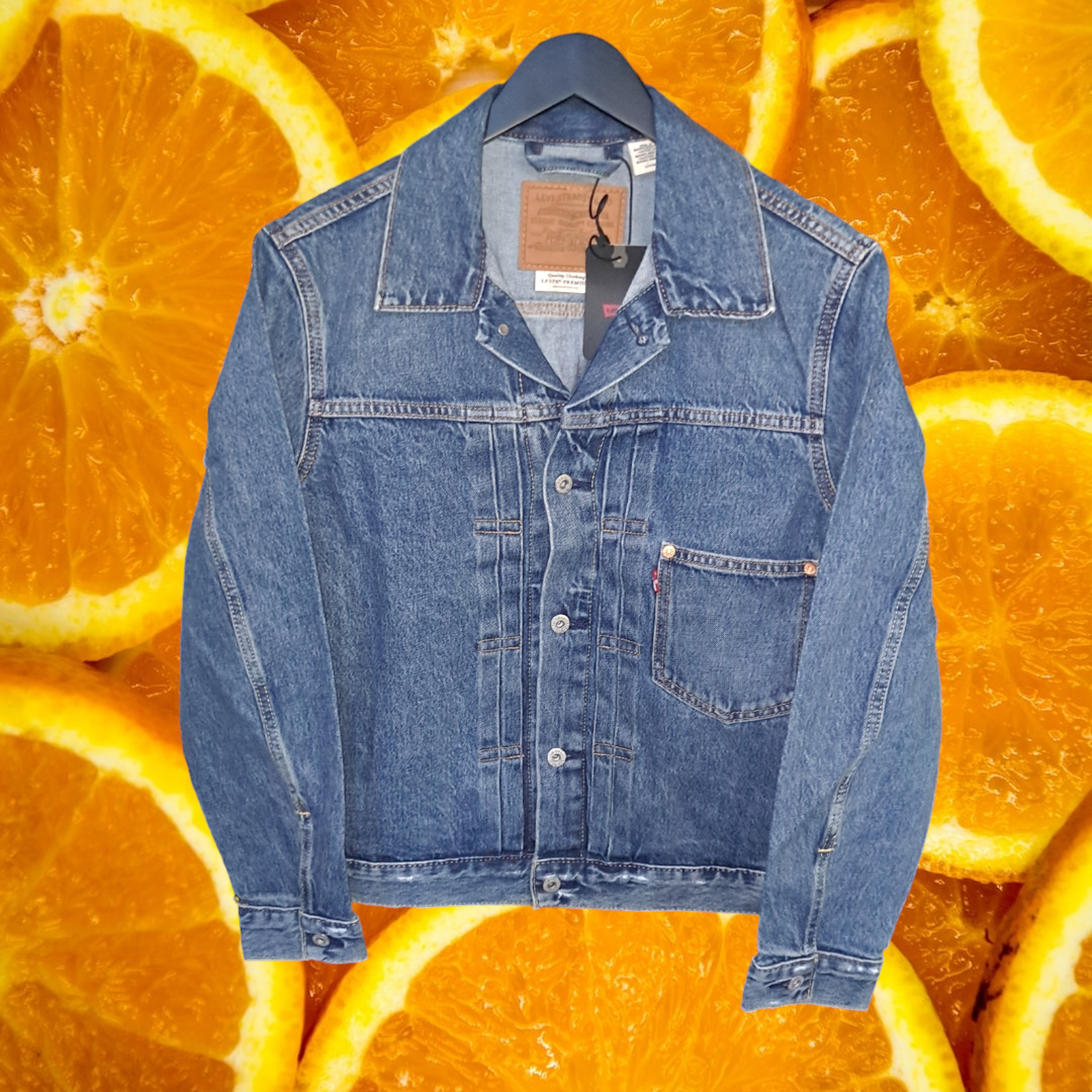 Levis Denim Trucker Jacket Size Large NWT