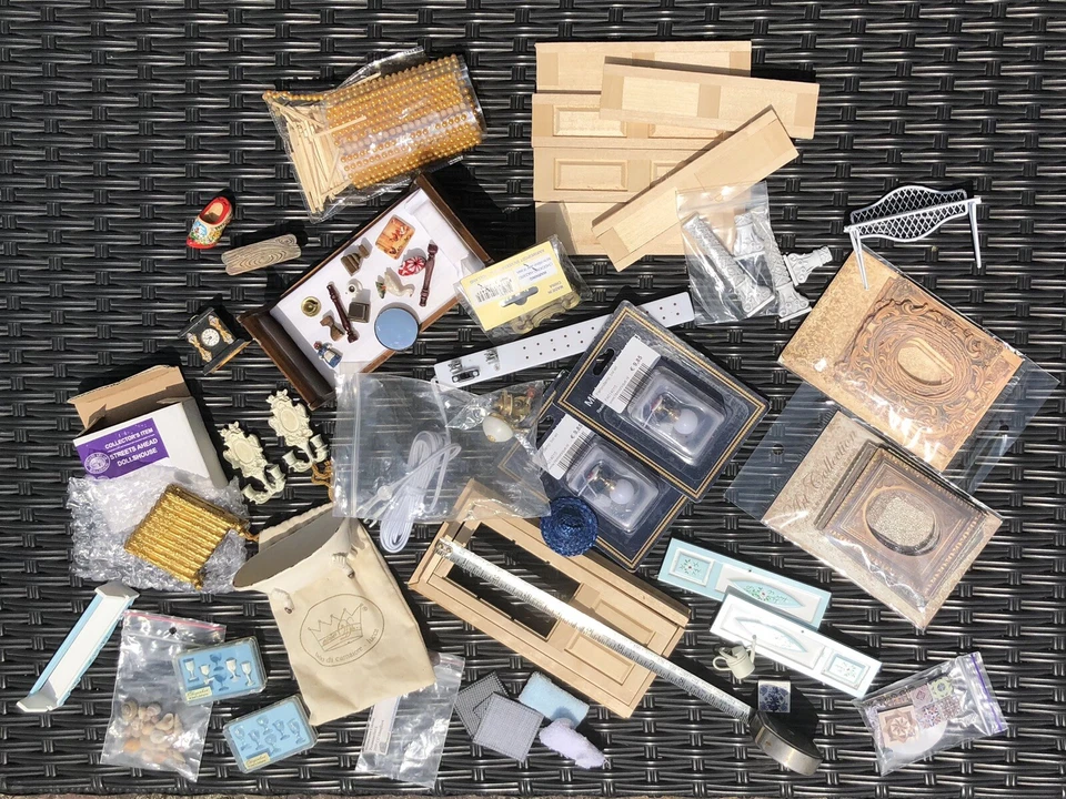 Dollshouse Furniture & Miniatures Mostly for 1/12. - Immagine 3 di 4