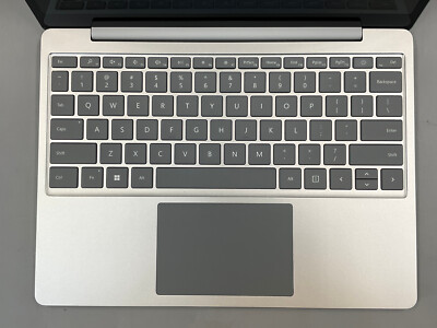 Microsoft Surface Laptop Go 2 i5-1135G7 8GB 128GB 12.4T W11H Microsoft Surface Laptop Go 2 i5-1135G7 8GB 128GB 12.4T W11H