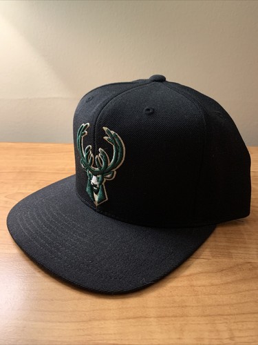 Snapback Milwaukee Bucks Mitchell & Ness - Imagen 2 de 3