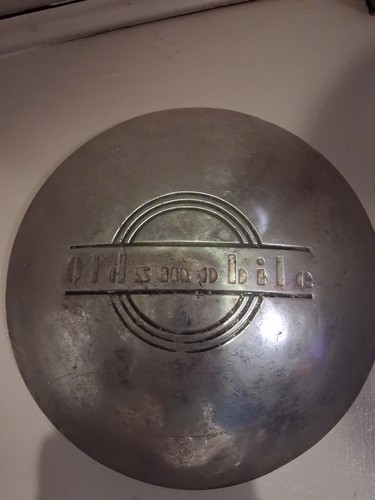 RARE 1938 Oldsmobile Hubcap  A Christmas Story Oh Fudge Dog Dish Style