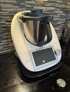 Thermomix TM6 2.2L 1500W Food Processor Touchscreen Timer Bowl Blades Spatula