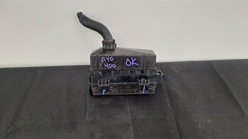 17 ACURA NSX OEM ENGINE FUSE BOX