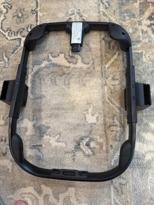 Nuna Pipa Series Car Seat Adapter For UPPAbaby Vista And Cruz Strollers NEW