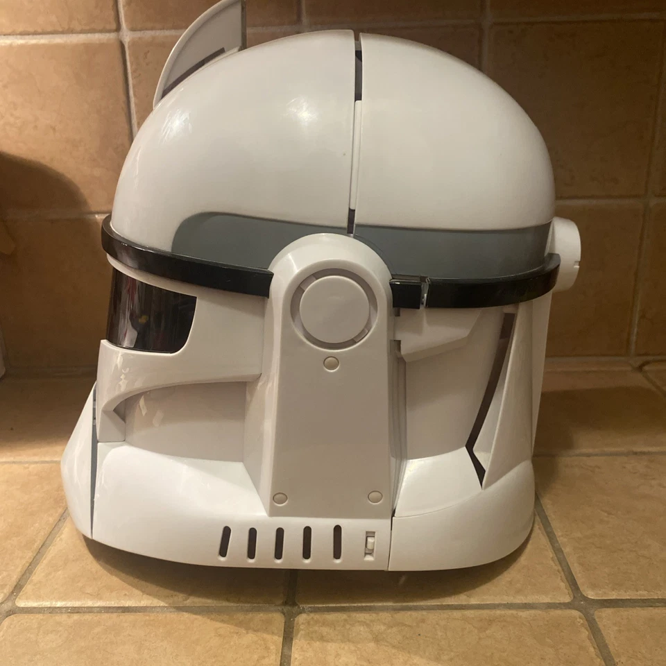 Casco Star Wars Storm Trooper C042A Hasbro 2008 cambiador de voz no funciona Foto 2 de 4