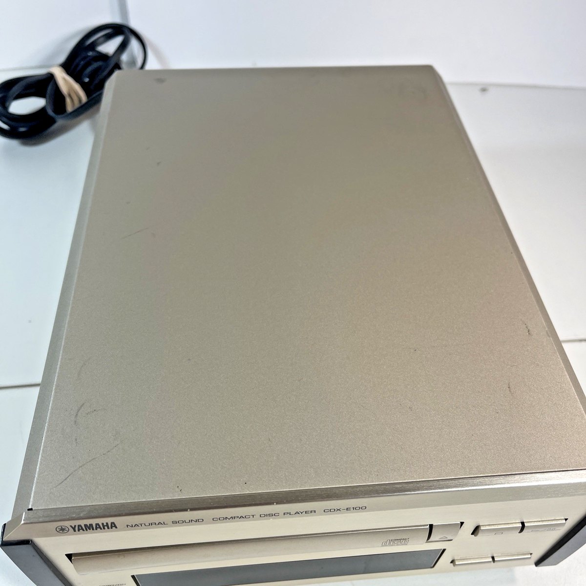 Yamaha Natural Sound Stereo Receiver RX-E100 & CD Player CDX-E100