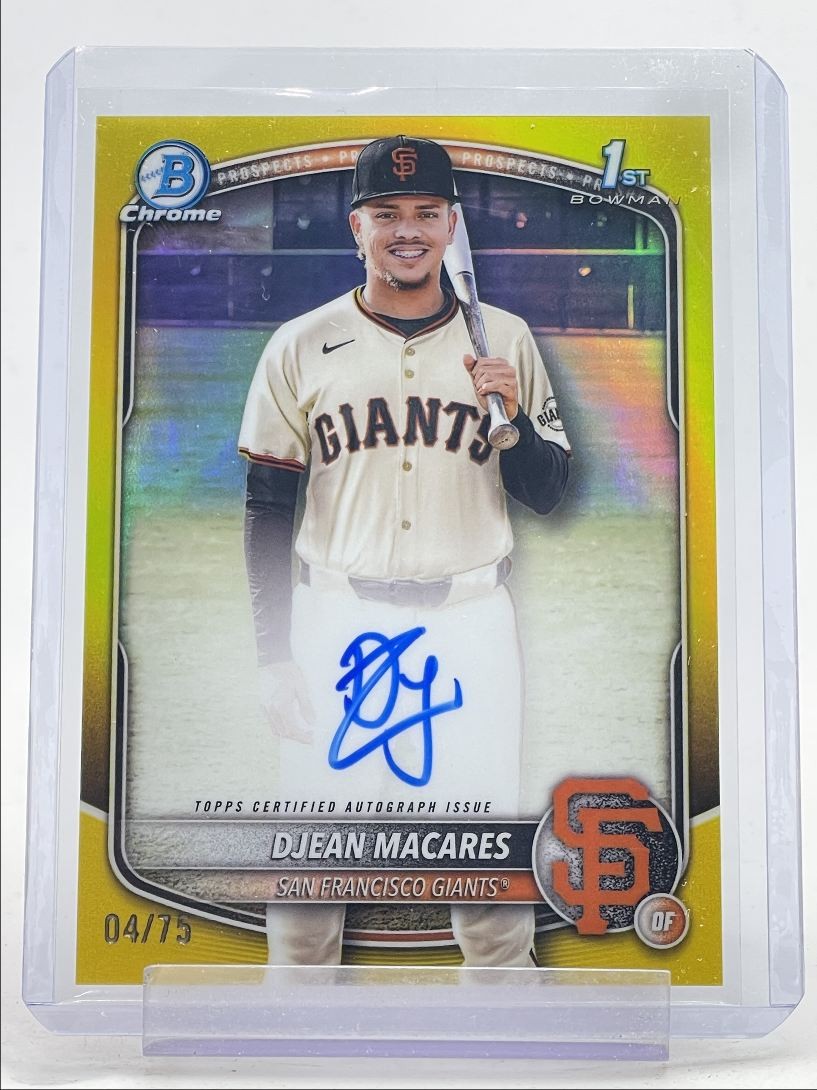 DJEAN MACARES 2025 BOWMAN CHROME 1ST YELLOW REFRACTOR GIANTS AUTO /75 Q4078