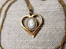 Vintage Necklace Cameo Heart Silhouette Beautiful Gift B64