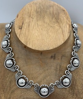 1940s Los Castillos Mexico Sterling MAX ART DECO REPOUSSE Necklace 70 Gram TAXCO