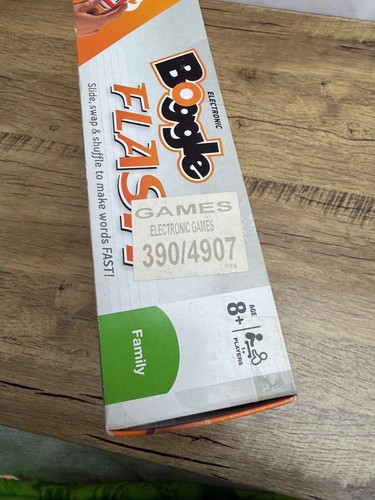 Hasbro Electronic Boggle Flash Slide Swap Shuffle Spiel Wort Familie Spaß Alter 8+ - Bild 10 von 11