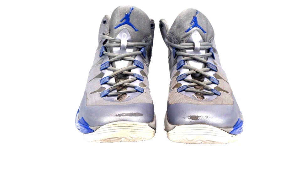 - Jordan Super.Fly 2 Gris Cemento Talla 7.5.   599945-007 Foto 2 de 4