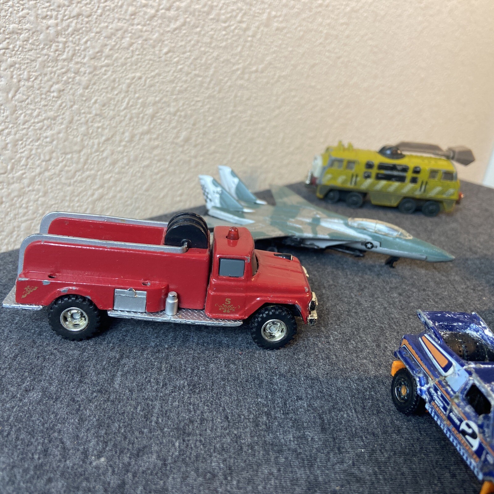 Picture 4 of 15