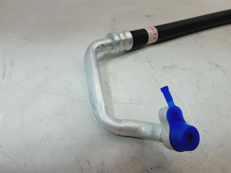 Linha de tubulação de mangueira de sucção CA 2007 2008 2009 2010 2011 Hyundai Elantra Hatchback  - Imagem 2 de 4