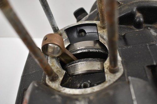 1981 Yamaha YZ 60 Bottom End Engine Motor Crankcase - Picture 8 of 9