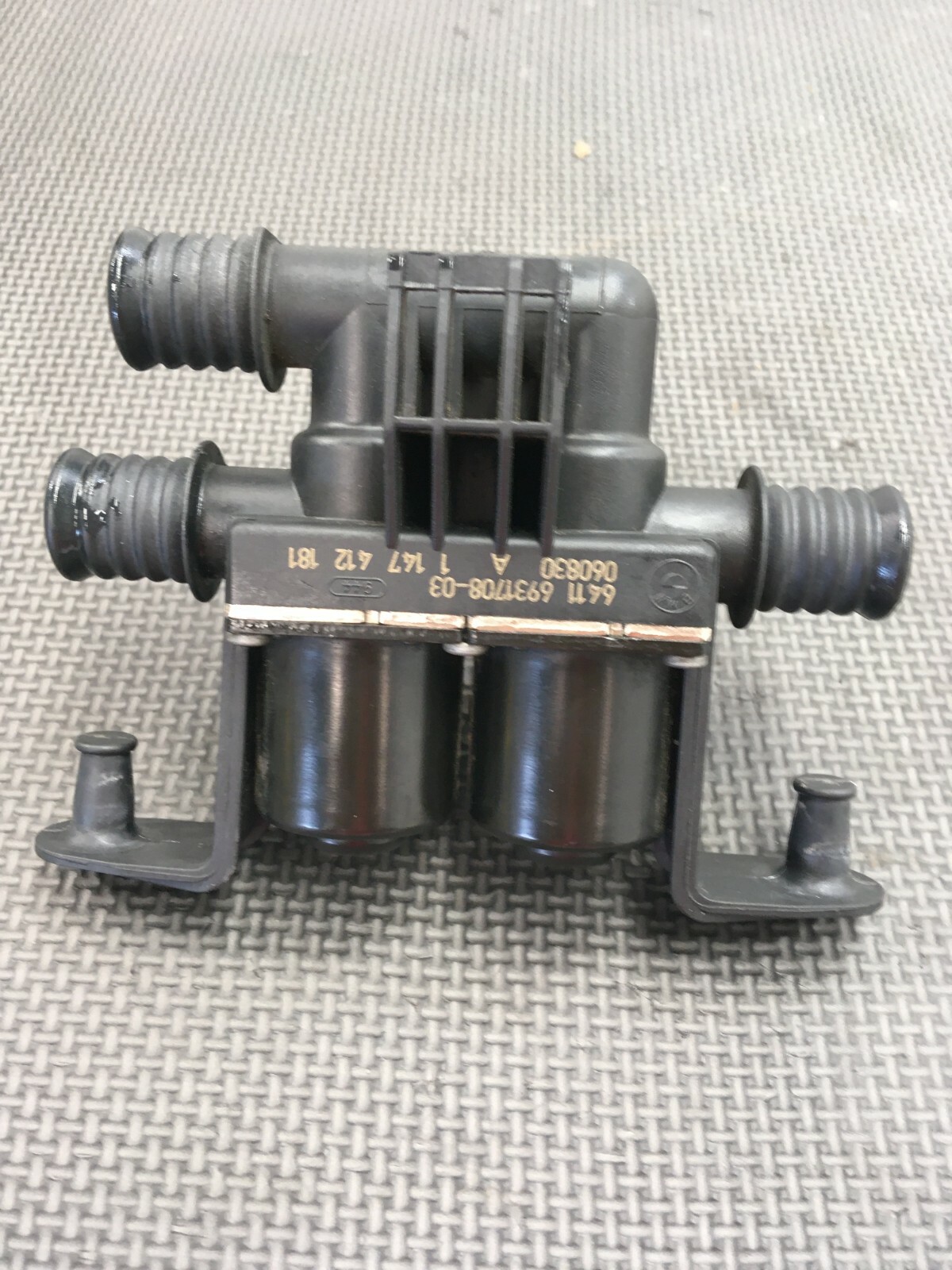 0410 BMW E60 525i 530i 535i Heater Water Control Valve OEM 6931708 eBay