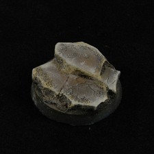 25mm 10 Resin Base Slate v2 Rock Scenic Miniature Warhammer 40k Base Set