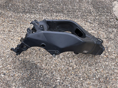 Kawasaki ZX10R 04 05 2004 2005 C1H - Kompletter Rahmen mit V5 - HPI klar