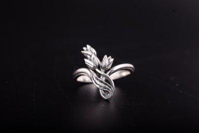 Nature-Inspired Leaf Design Silver Ring, Delicate Botanical Jewelry for Women
