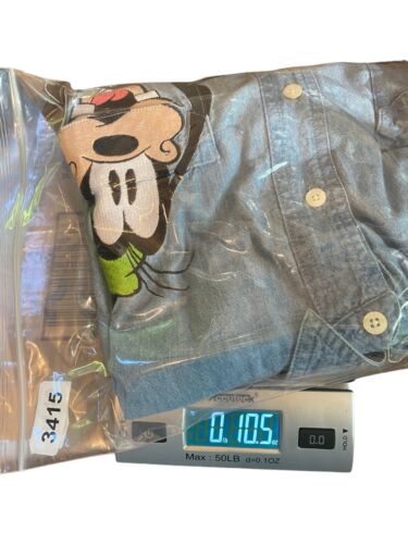 Goofy Denim Shirt VTG 90’s DISNEY Catalog Pocket Embroidered Small Y2K Hong Kong - Picture 12 of 12