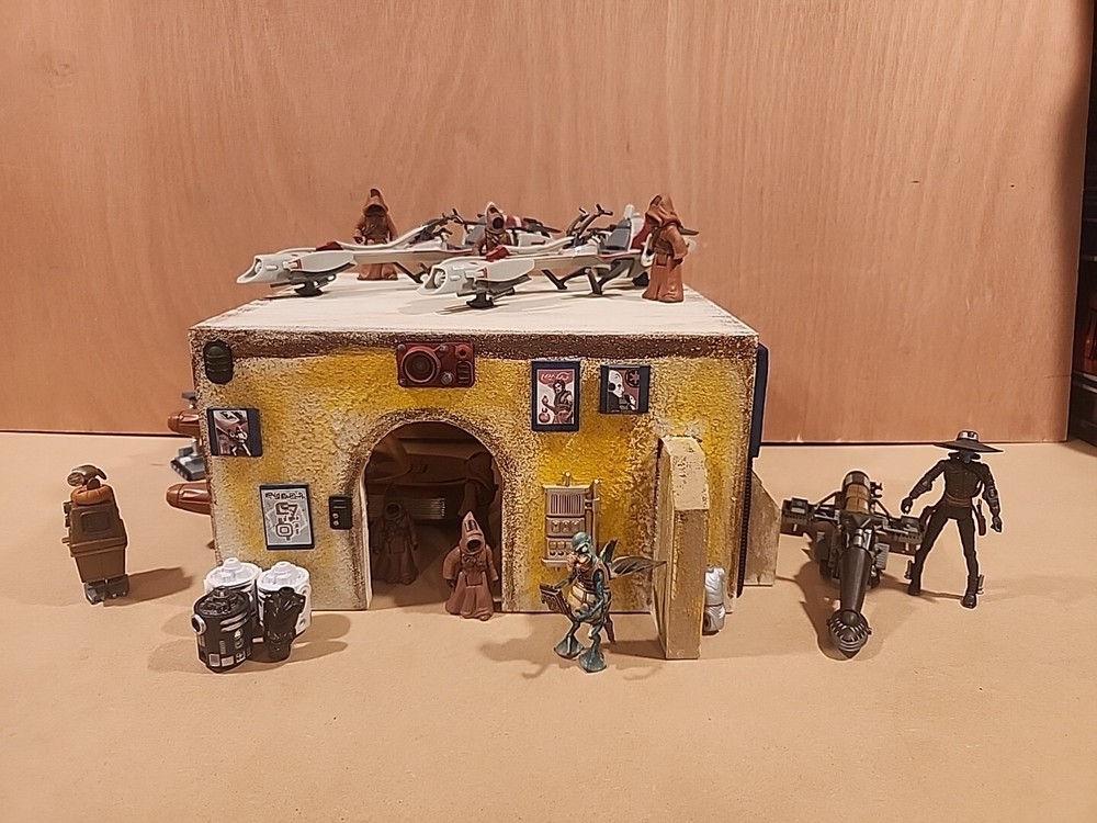 Custom Star Wars Spaceport Diorama Playset for 3.75-Inch Figures