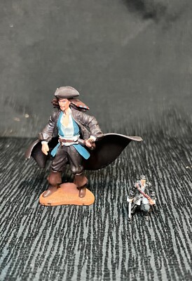 Lot of 2 Captain Jack Sparrow Action Figure Pirates Of The Caribbean 3  & 1  +++