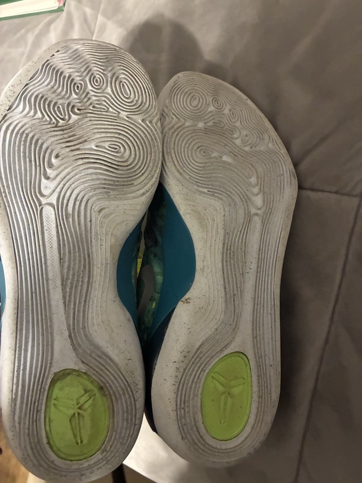 Kobe 9 Easter - image 7