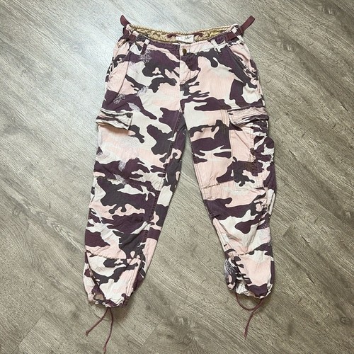 Vintage Da-nang Y2K Camo Eggplant Cargo Cropped Hose